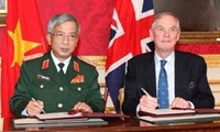 Vietnam and UK agree on national defence cooperation